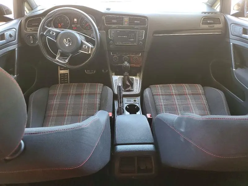 2017 VOLKSWAGEN GTI S  