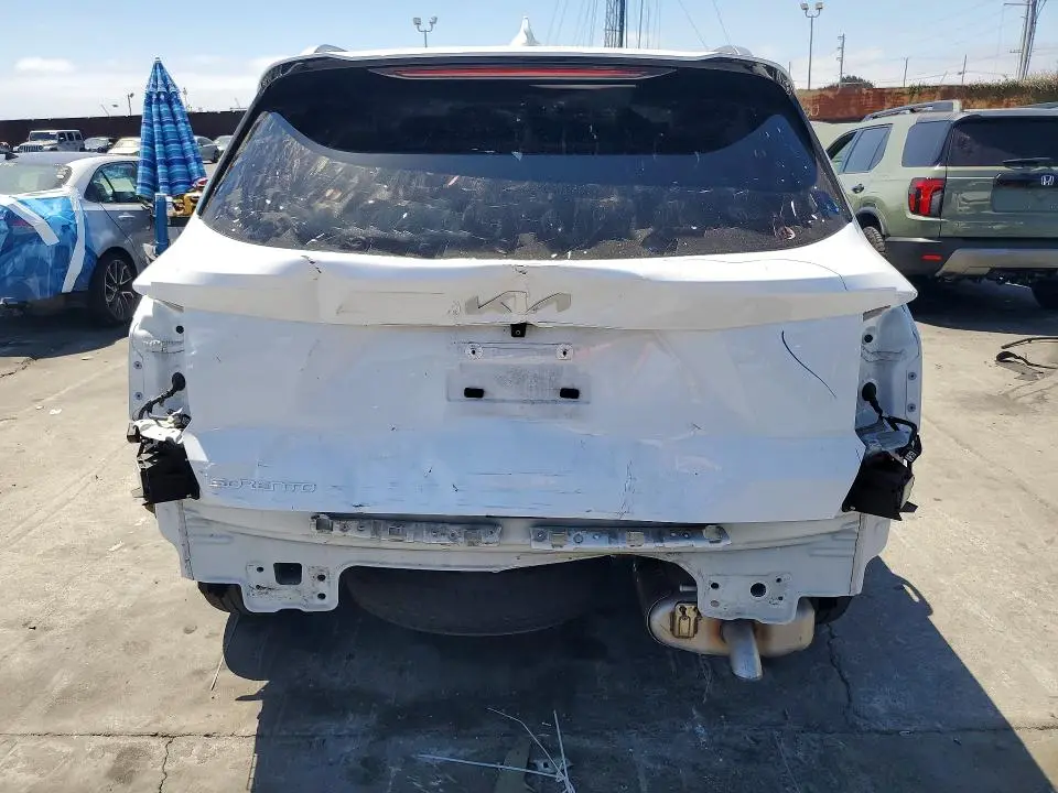 2024 KIA SORENTO S  