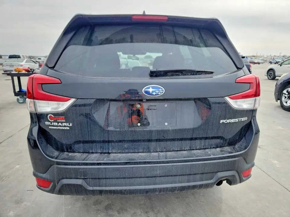 2022 SUBARU FORESTER PREMIUM  