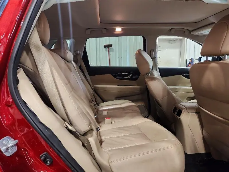 2019 NISSAN ROGUE S  