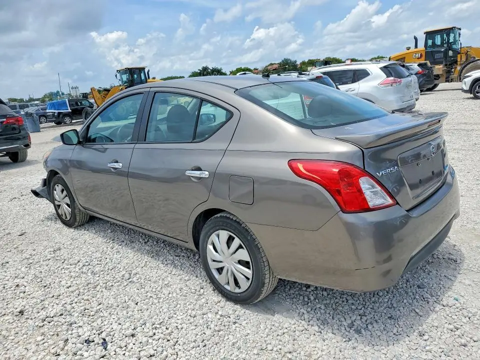 2016 NISSAN VERSA 1.6 SV  