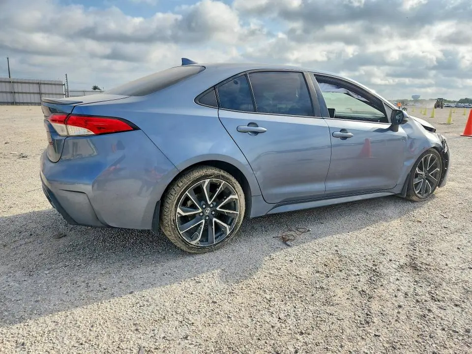 2021 TOYOTA COROLLA SE  