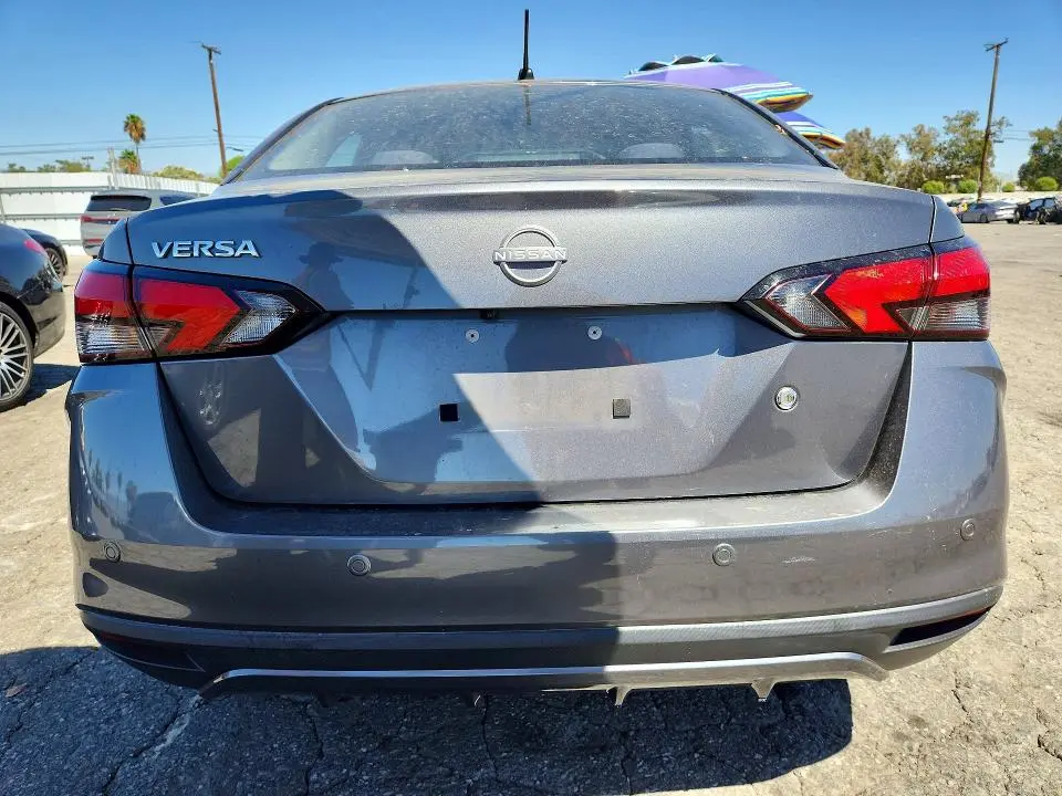 2024 NISSAN VERSA S  