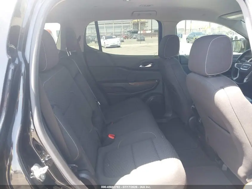 2019 GMC ACADIA SLE-1