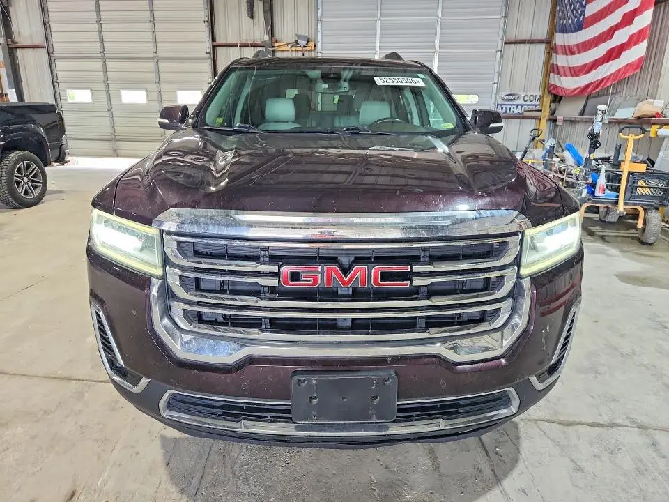 2021 GMC ACADIA SLT  