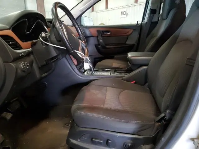 2015 CHEVROLET TRAVERSE LT  