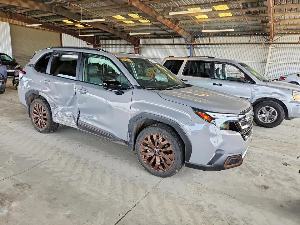 2025 SUBARU FORESTER SPORT  