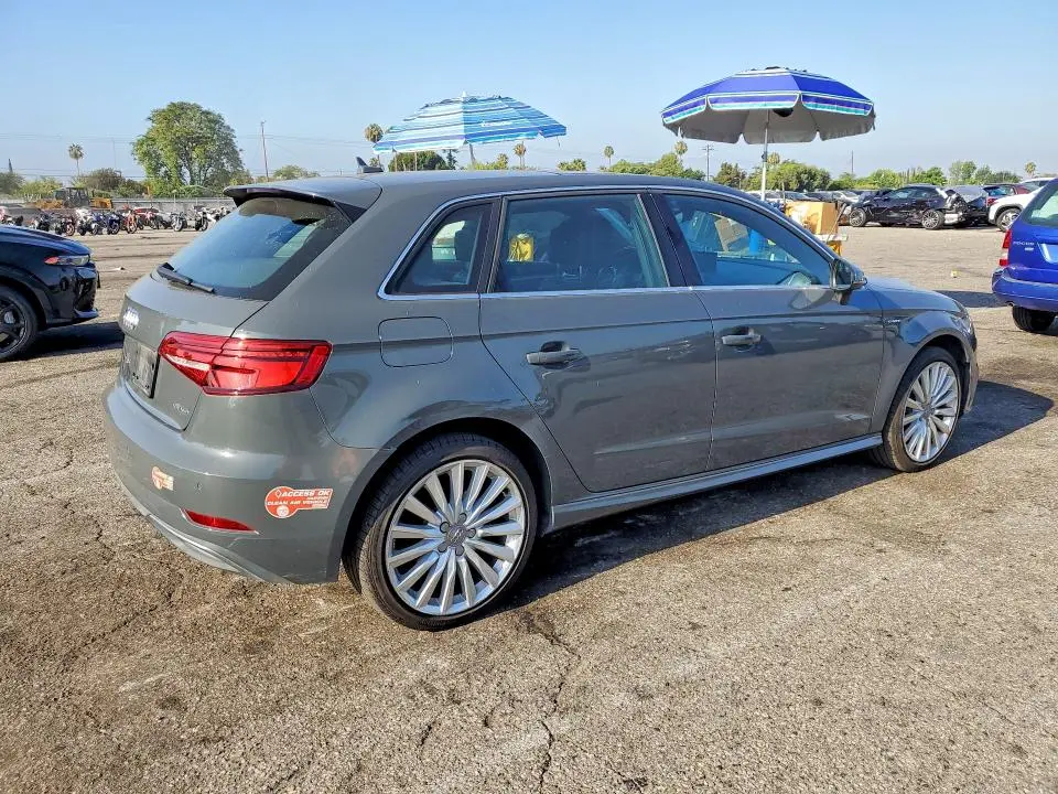 2017 AUDI A3 E-TRON PREMIUM PLUS  