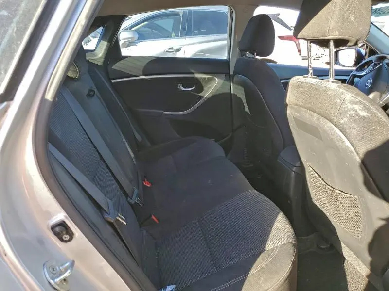 2013 HYUNDAI ELANTRA GT   