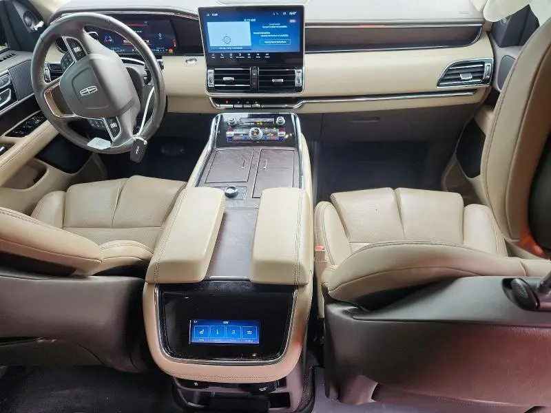 2022 LINCOLN NAVIGATOR   