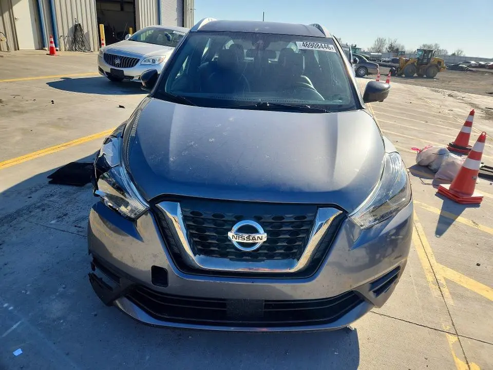 2020 NISSAN KICKS SR  