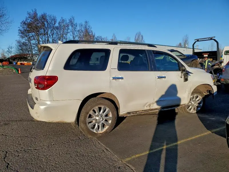 2013 TOYOTA SEQUOIA PLATINUM  