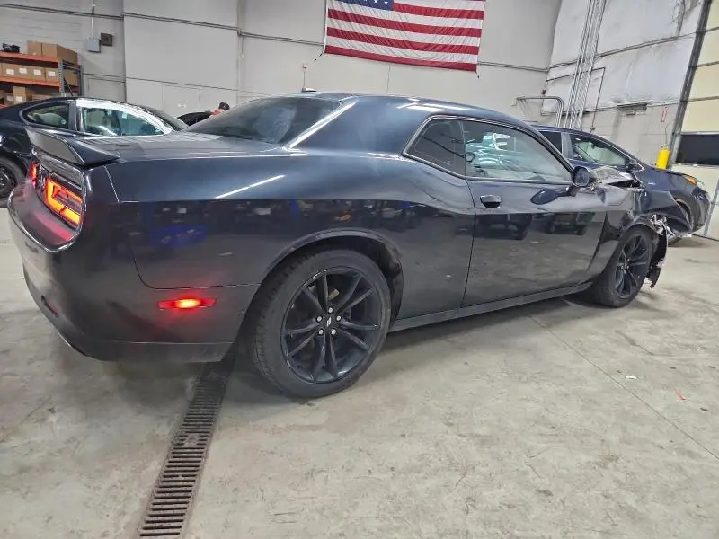2018 DODGE CHALLENGER SXT  