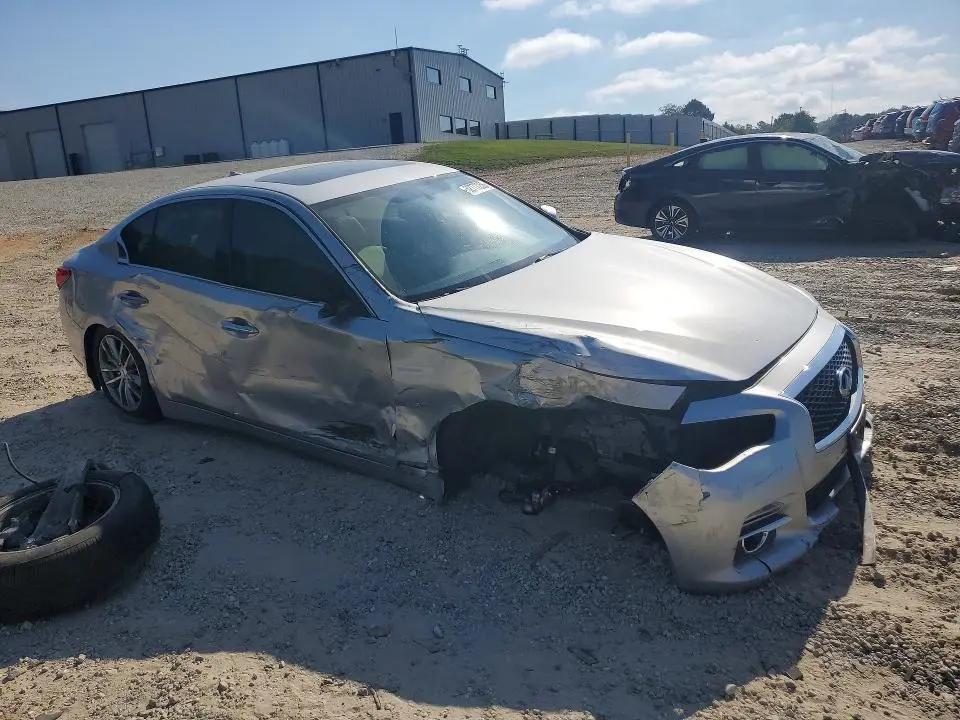 2015 INFINITI Q50 PREMIUM  