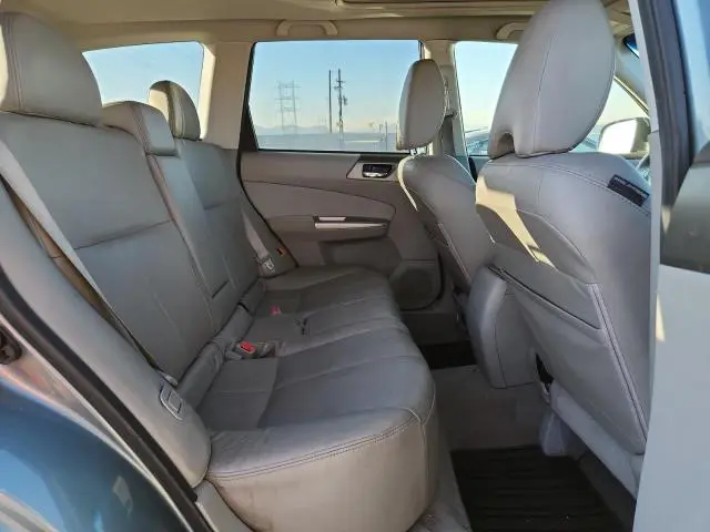 2010 SUBARU FORESTER 2.5X LIMITED  