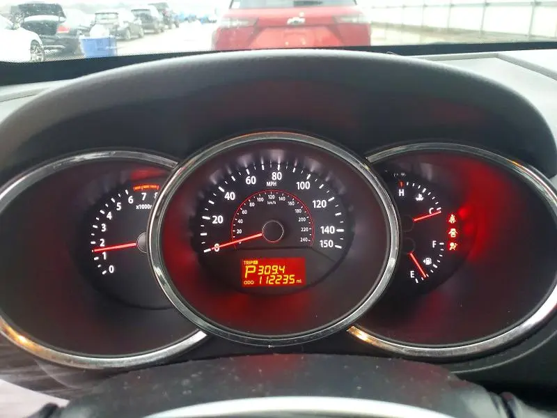 2012 KIA SORENTO BASE  