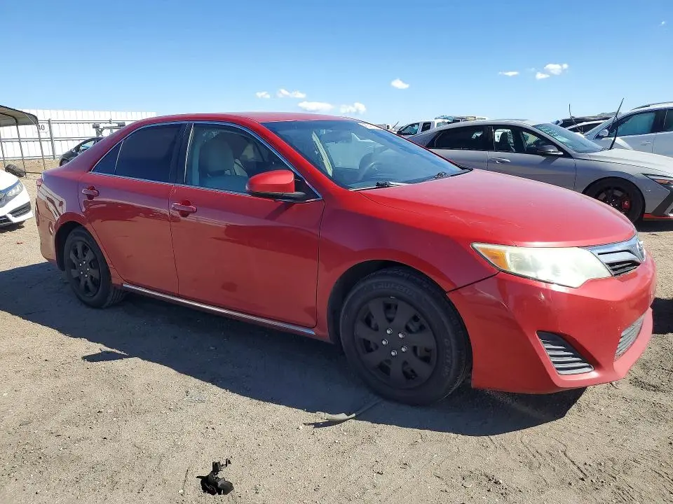 2013 TOYOTA CAMRY LE  