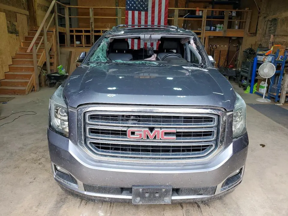 2018 GMC YUKON XL K1500 SLT  