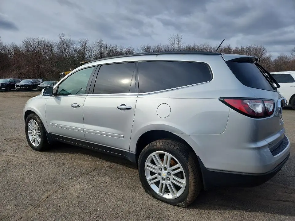 2014 CHEVROLET TRAVERSE LT  