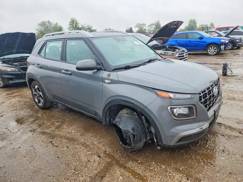 2023 HYUNDAI VENUE SEL  