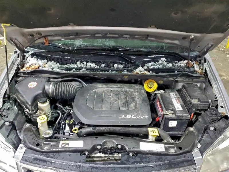 2016 CHRYSLER TOWN & COUNTRY LX  