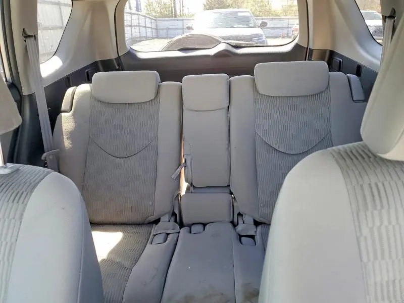 2010 TOYOTA RAV4 BASE  
