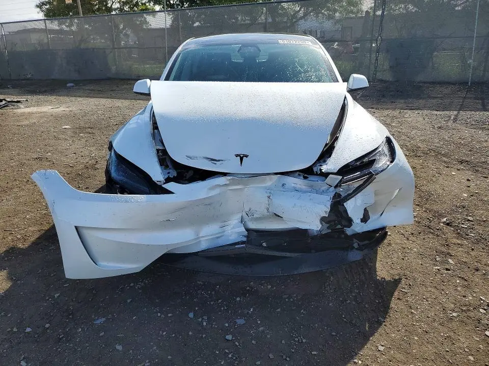2026 TESLA MODEL 3   