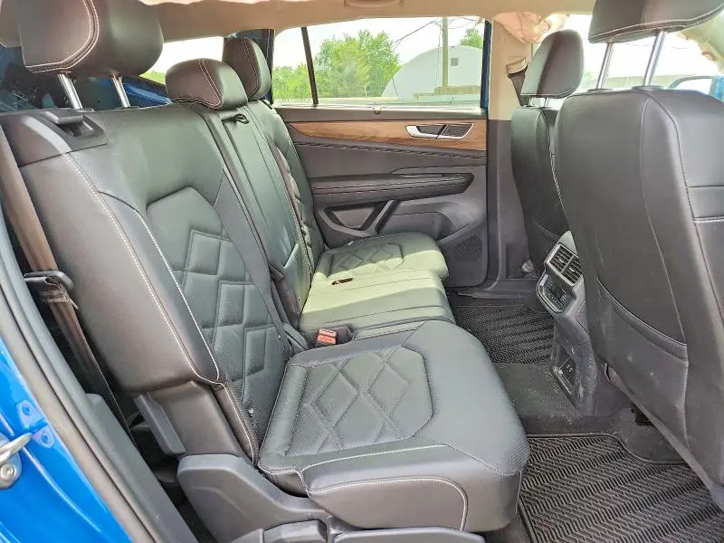 2025 VOLKSWAGEN ATLAS SE  