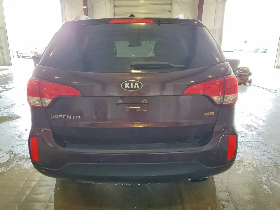 2014 KIA SORENTO LX  
