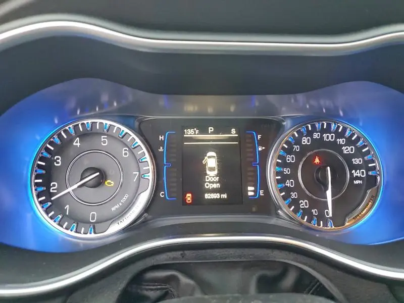 2017 CHRYSLER 200 LIMITED  