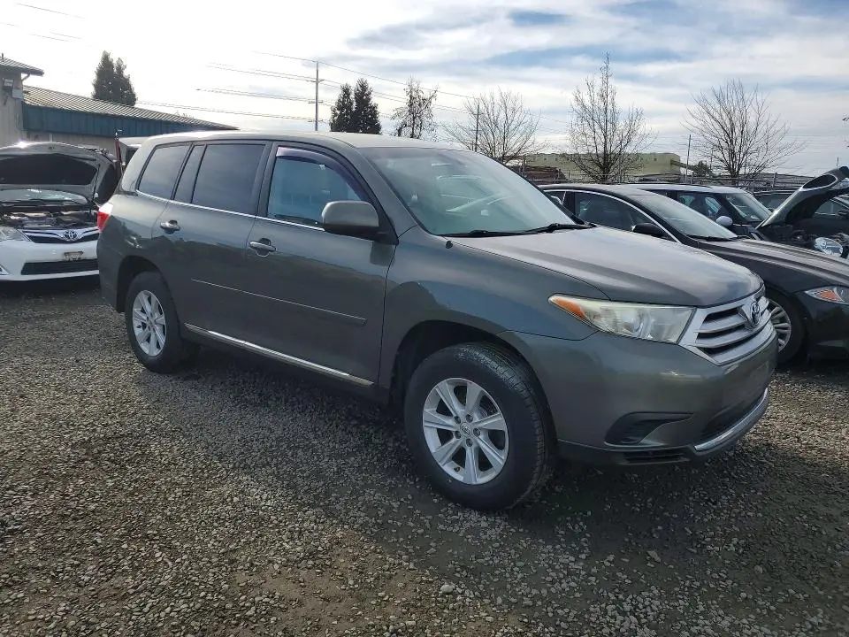 2012 TOYOTA HIGHLANDER BASE  