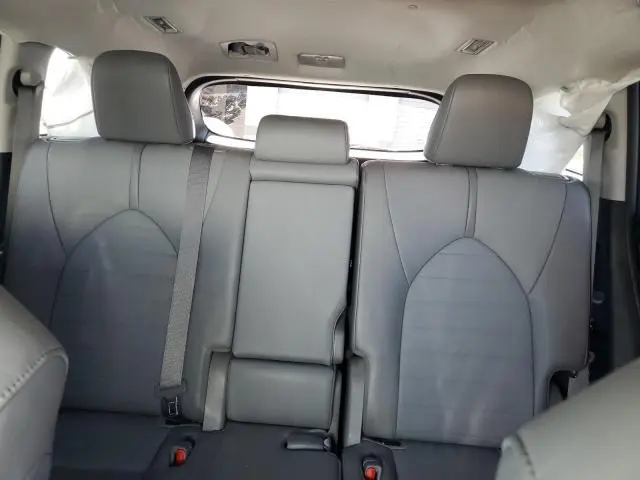 2020 TOYOTA HIGHLANDER HYBRID XLE  