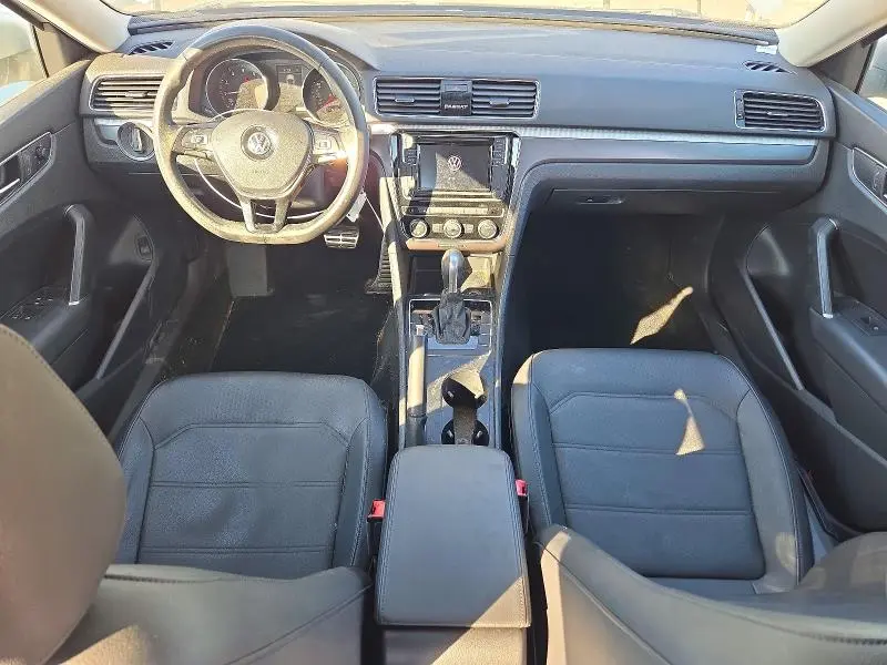 2018 VOLKSWAGEN PASSAT S  