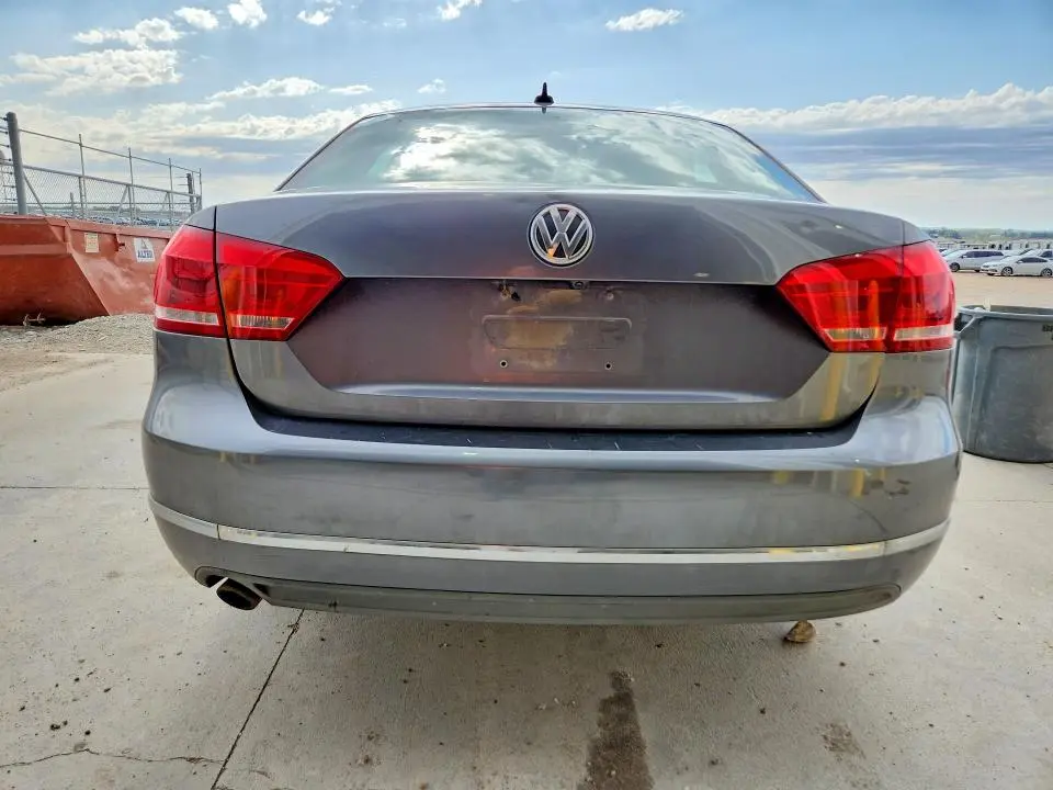 2013 VOLKSWAGEN PASSAT SEL  