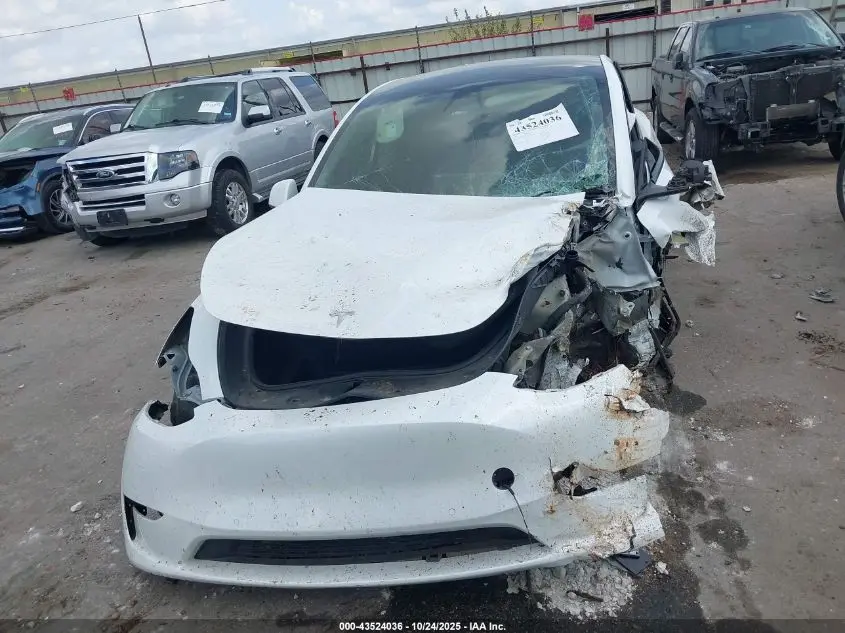 2022 TESLA MODEL Y PERFORMANCE DUAL MOTOR ALL-WHEEL DRIVE