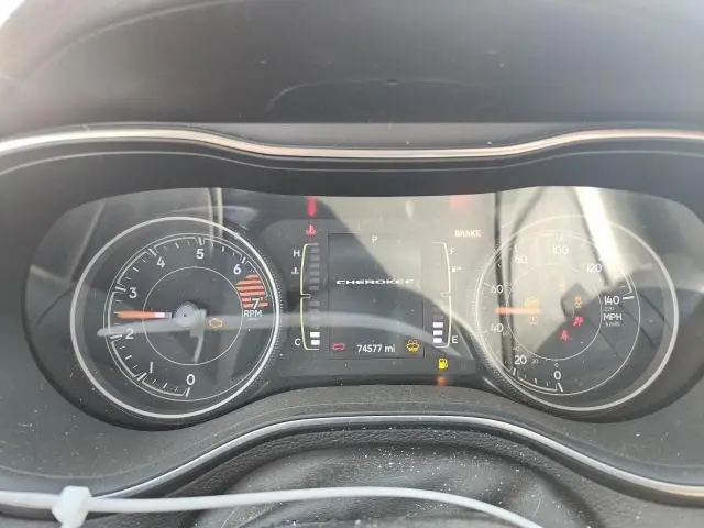 2021 JEEP CHEROKEE LATITUDE PLUS  