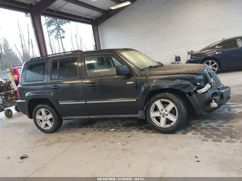 2010 JEEP PATRIOT SPORT