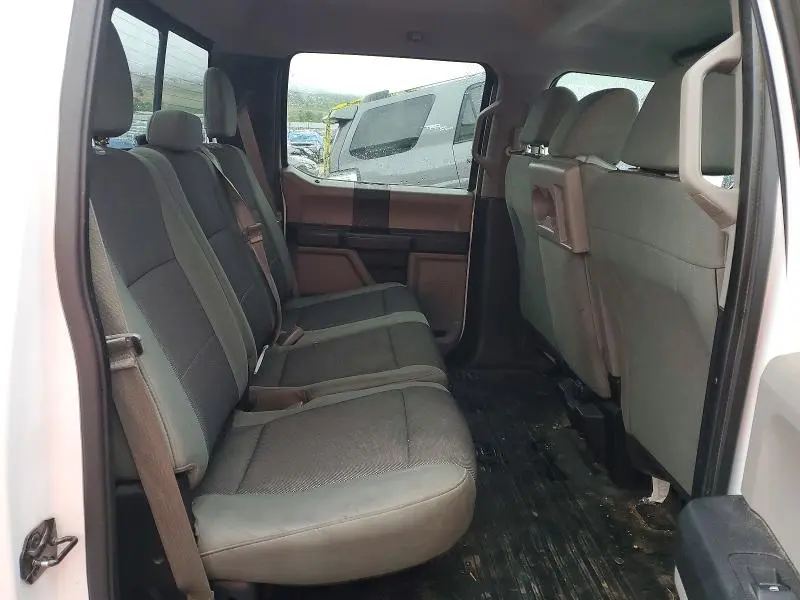 2015 FORD F150 SUPERCREW  