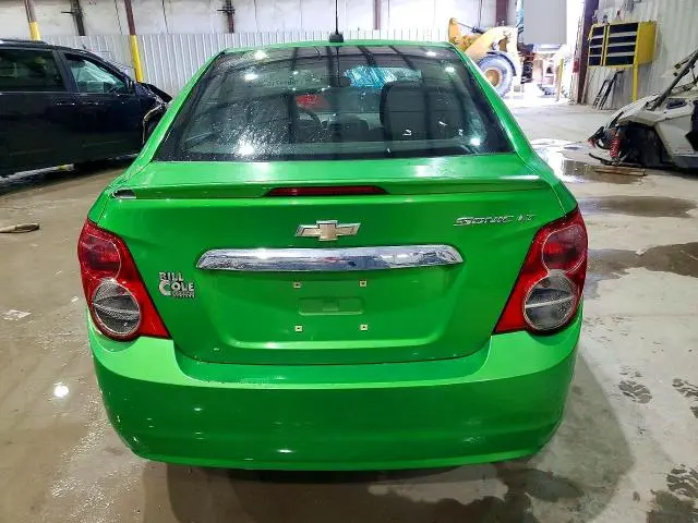 2015 CHEVROLET SONIC LT  
