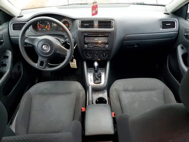 2013 VOLKSWAGEN JETTA BASE  