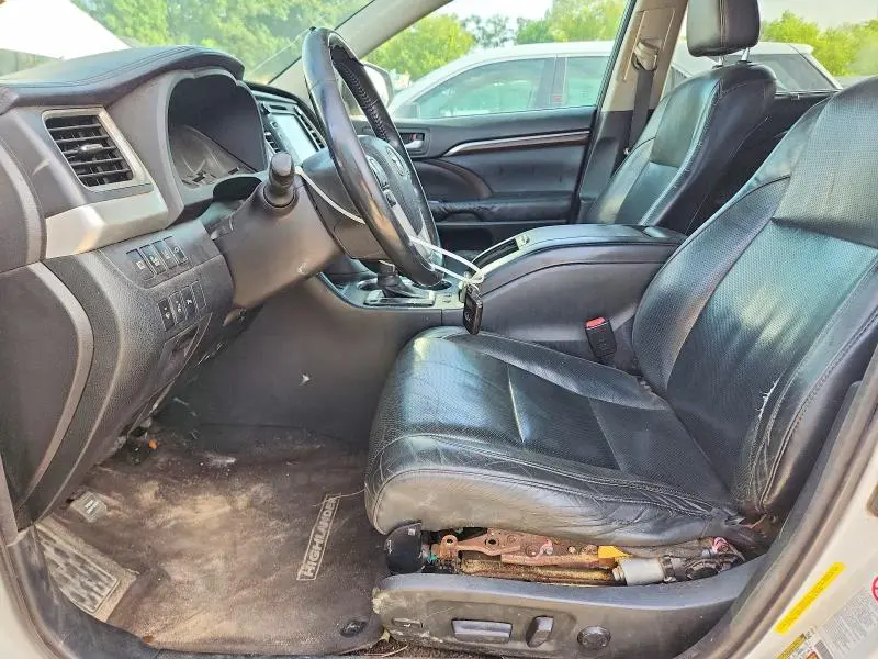 2015 TOYOTA HIGHLANDER LIMITED PLATINUM  
