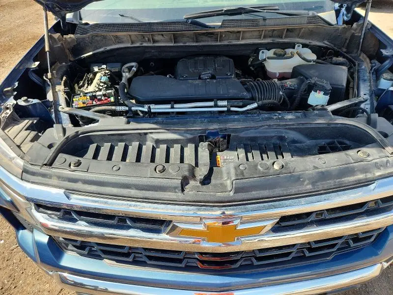 2024 CHEVROLET SILVERADO K1500 LT  