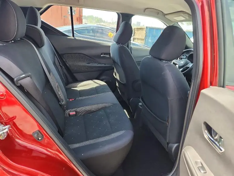 2019 NISSAN KICKS SV  