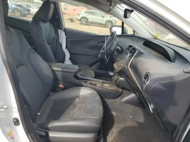 2020 TOYOTA PRIUS LE  