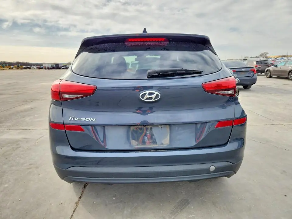 2019 HYUNDAI TUCSON SE  