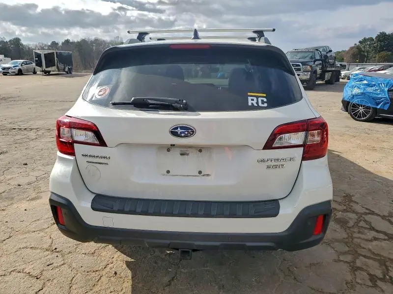 2018 SUBARU OUTBACK TOURING  