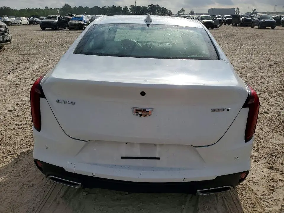 2023 CADILLAC CT4 LUXURY  
