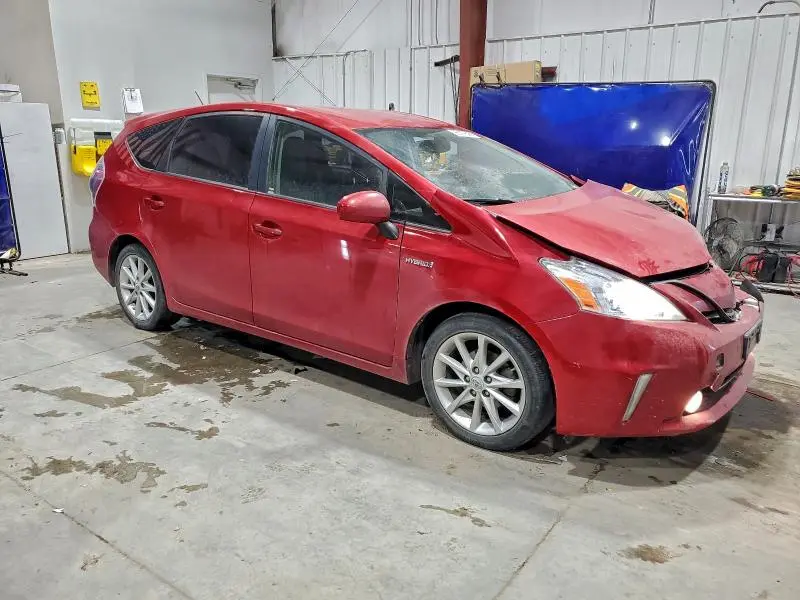 2013 TOYOTA PRIUS V   