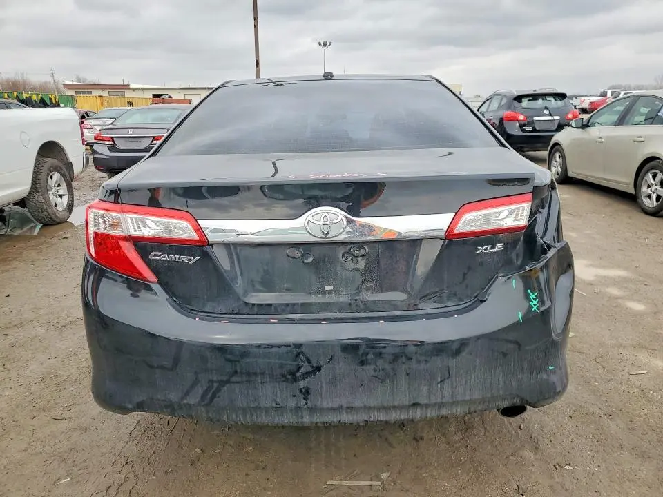 2014 TOYOTA CAMRY L  