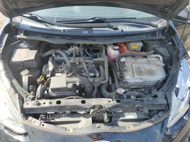 2017 TOYOTA PRIUS C   